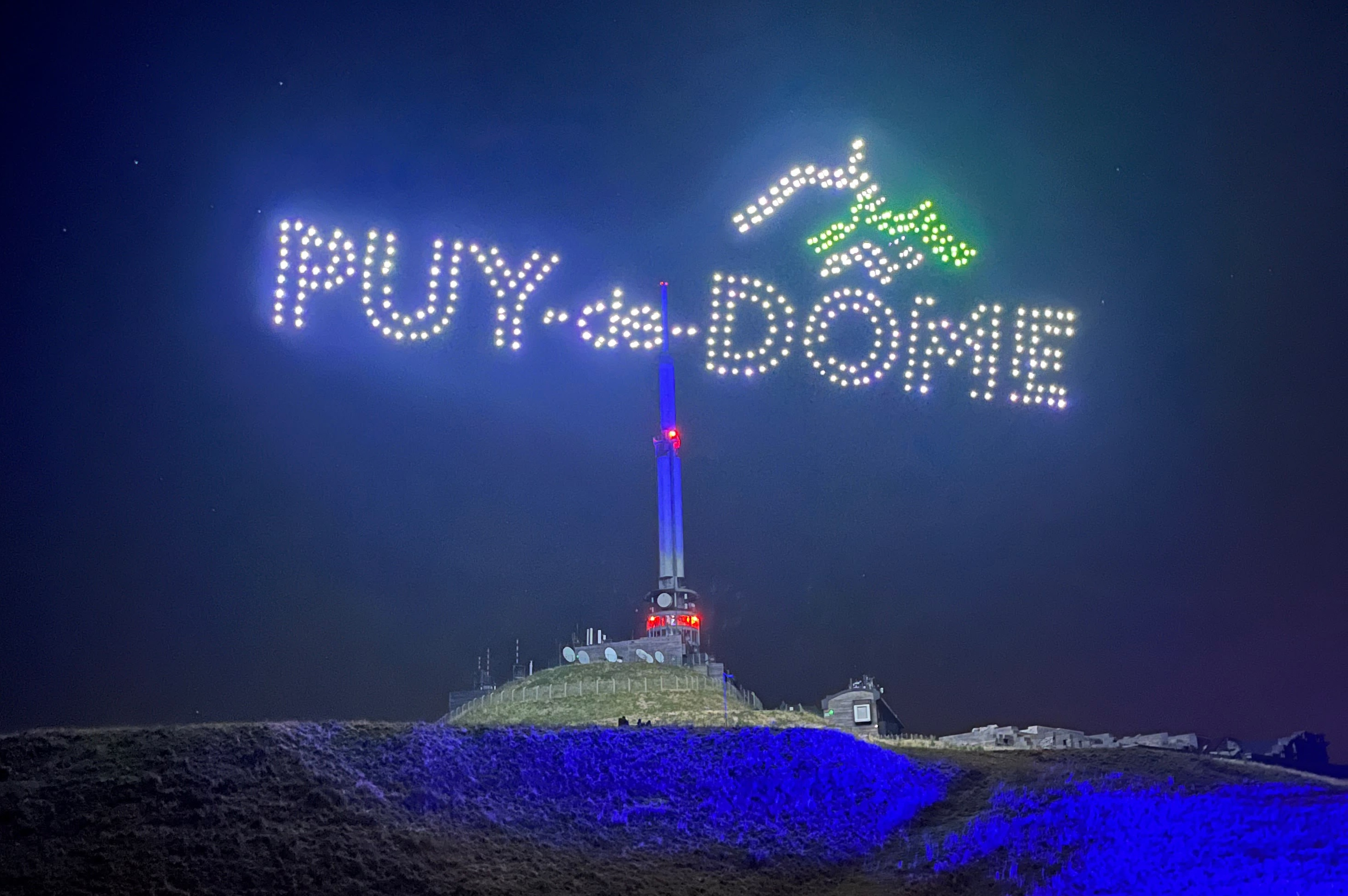 Le puy de D&ocirc;me, site embl&eacute;matique d&rsquo;Auvergne, a connu une saison estivale particuli&egrave;rement r&eacute;ussie en 2026. &copy;Ad&eacute;la&iuml;de LUTUN 