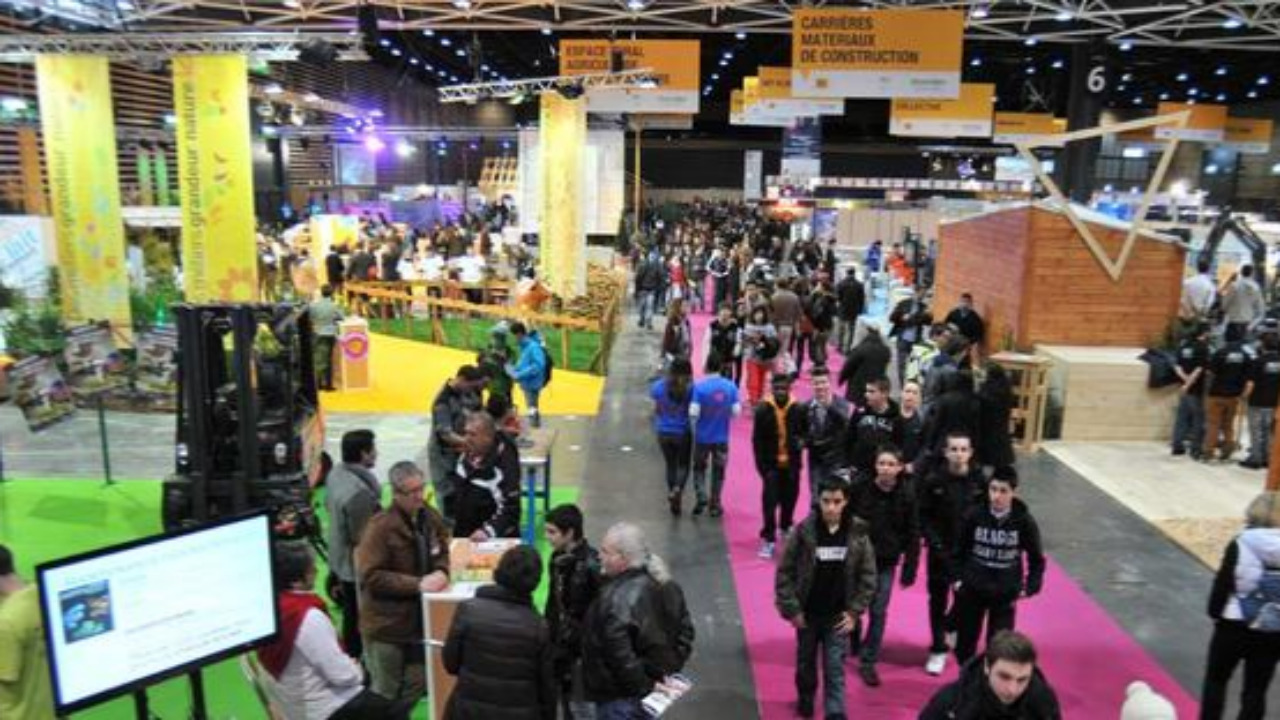 Clermont-Ferrand : Salon de l'apprentissage , de l'alternance et des ...