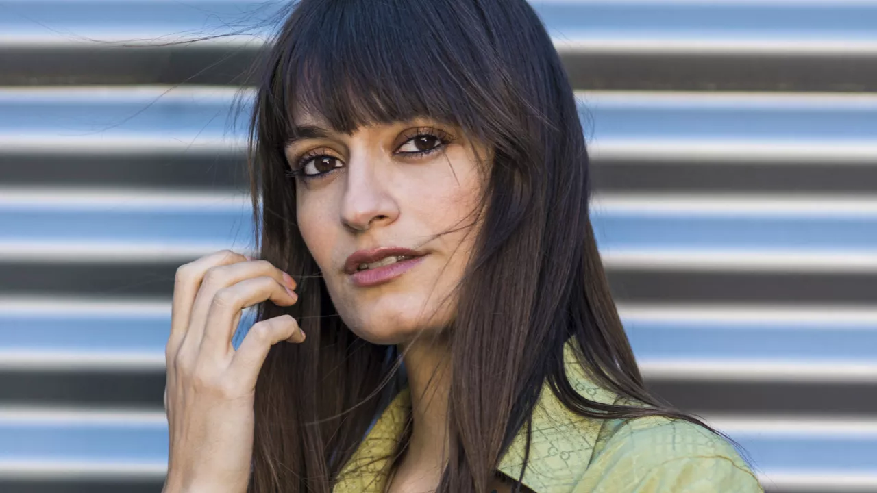 Clara Luciani revisite un tube de Donna Summer en français (vidéo)