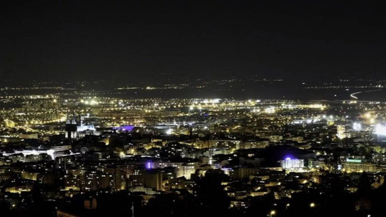 Clermont-Ferrand : les rues de la ville seront éclairées plus tôt le matin