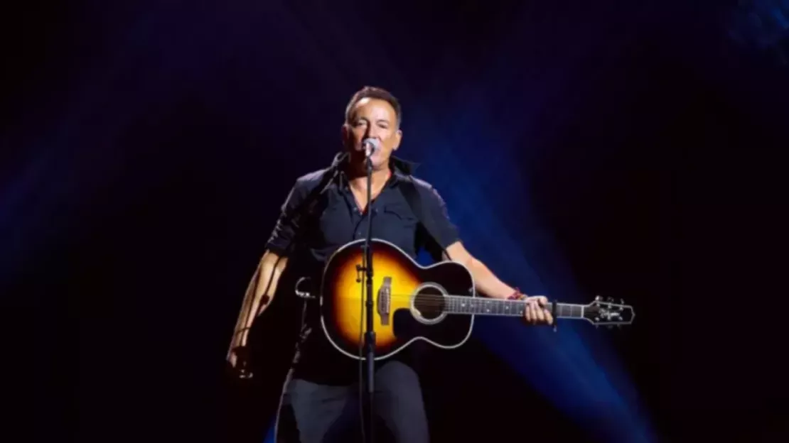 Bruce Springsteen : son hommage poignant à Elvis Presley en live