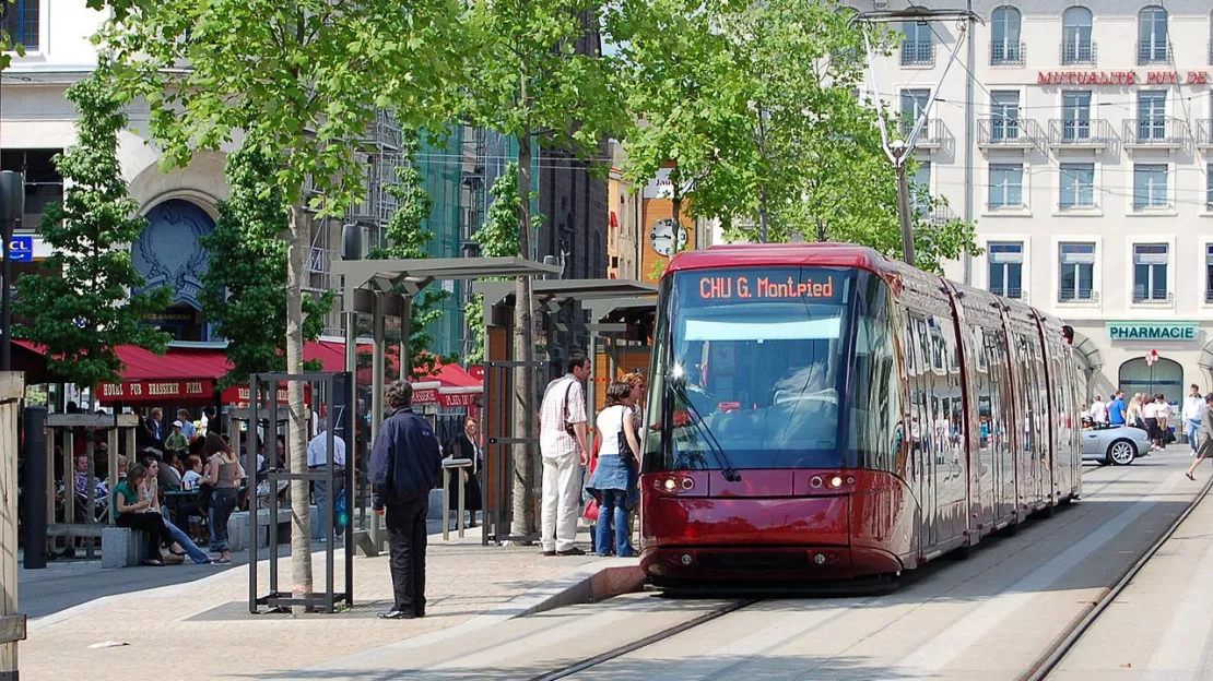Clermont-Ferrand : le pickpocket du tramway confondu par la vidéoprotection