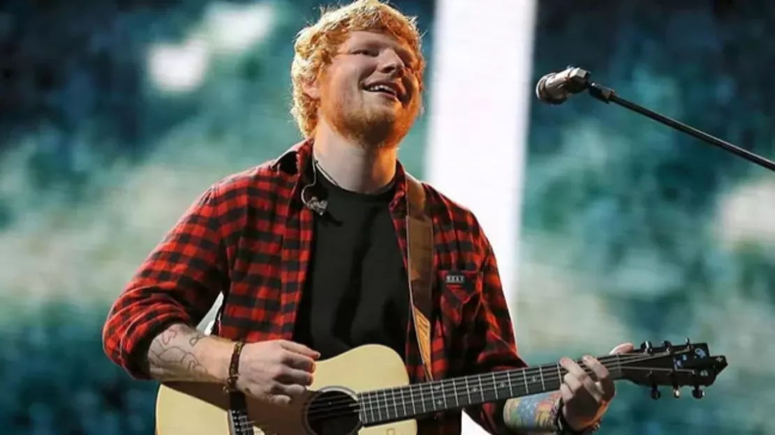 Ed Sheeran surprend ses fans dans un bar à karaoké : une vidéo dévoilée
