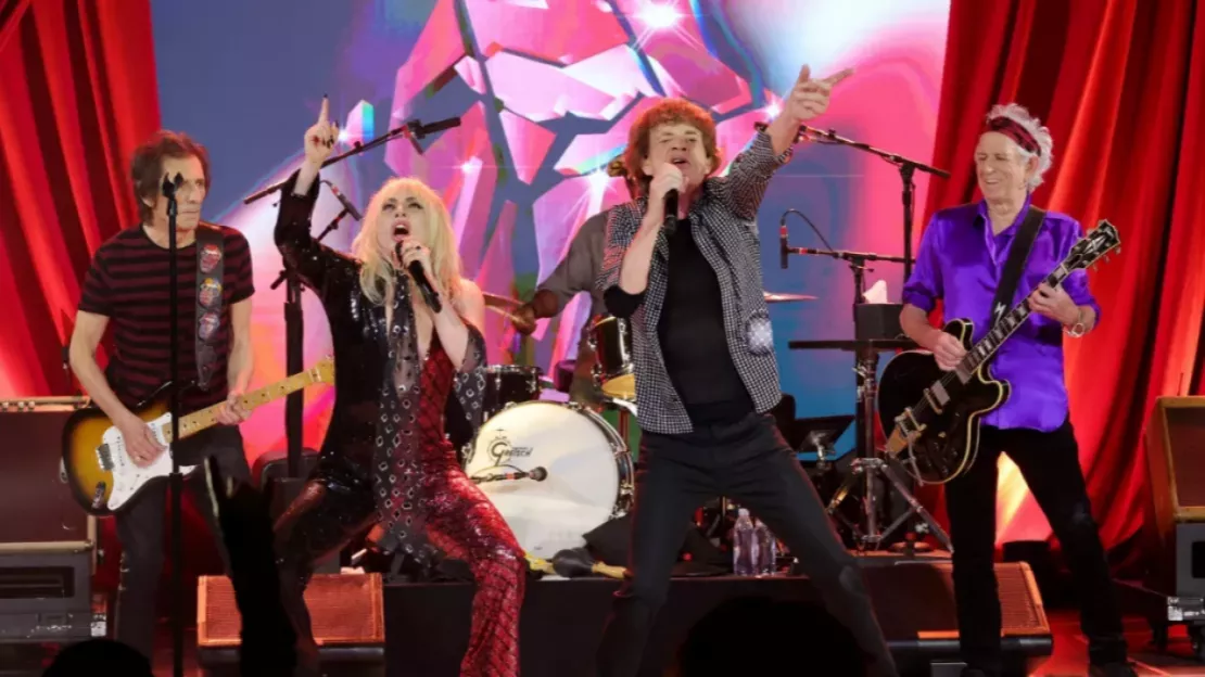 Les Rolling Stones et Lady Gaga interprètent leur duo pour la première fois !