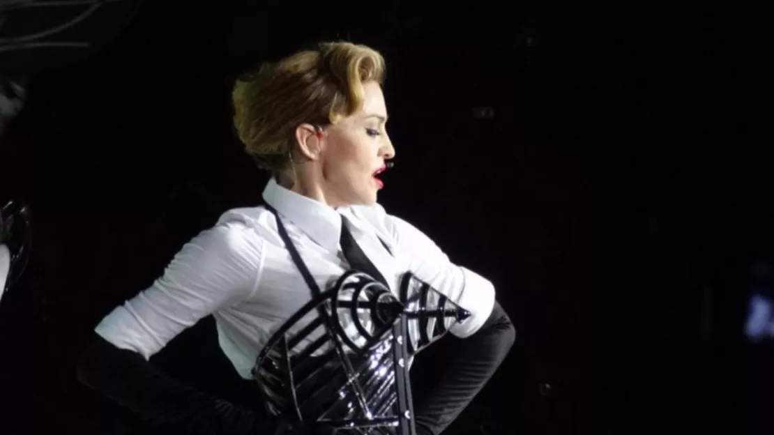 Madonna : sur scène, elle parle de son état de santé