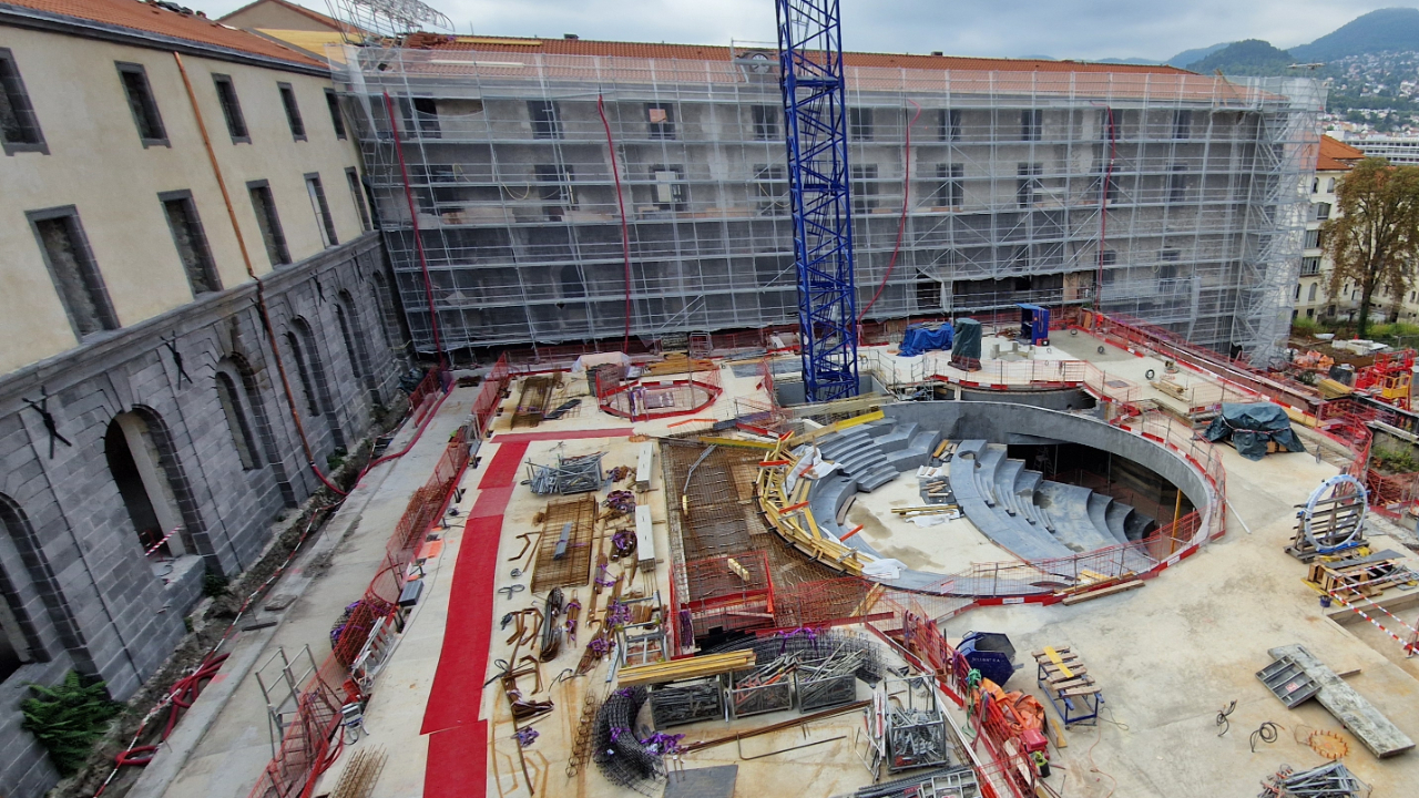 A Clermont-Ferrand, le corps d'un homme sans vie retrouv&eacute; sur le chantier de l'H&ocirc;tel-Dieu