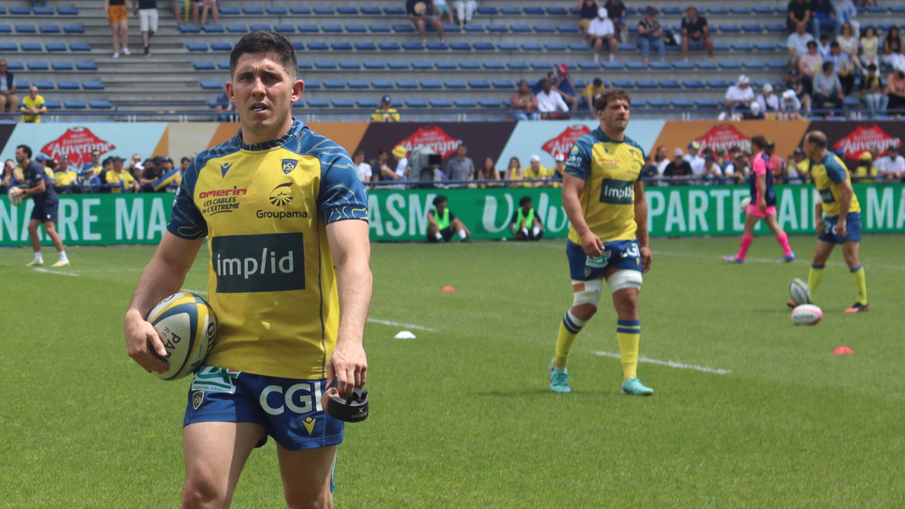 ASM Clermont : Qui part ? Qui reste ? Qui prolonge ? On fait le point sur la future équipe de Christophe Urios ASM Clermont : Qui part ? Qui reste ? Qui prolonge ? On fait le point sur la future équipe de Christophe Urios