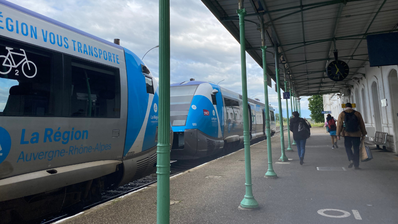 Auvergne : un collectif appelle les voyageurs à faire la grève du billet dans les TER Auvergne : un collectif appelle les voyageurs à faire la grève du billet dans les TER