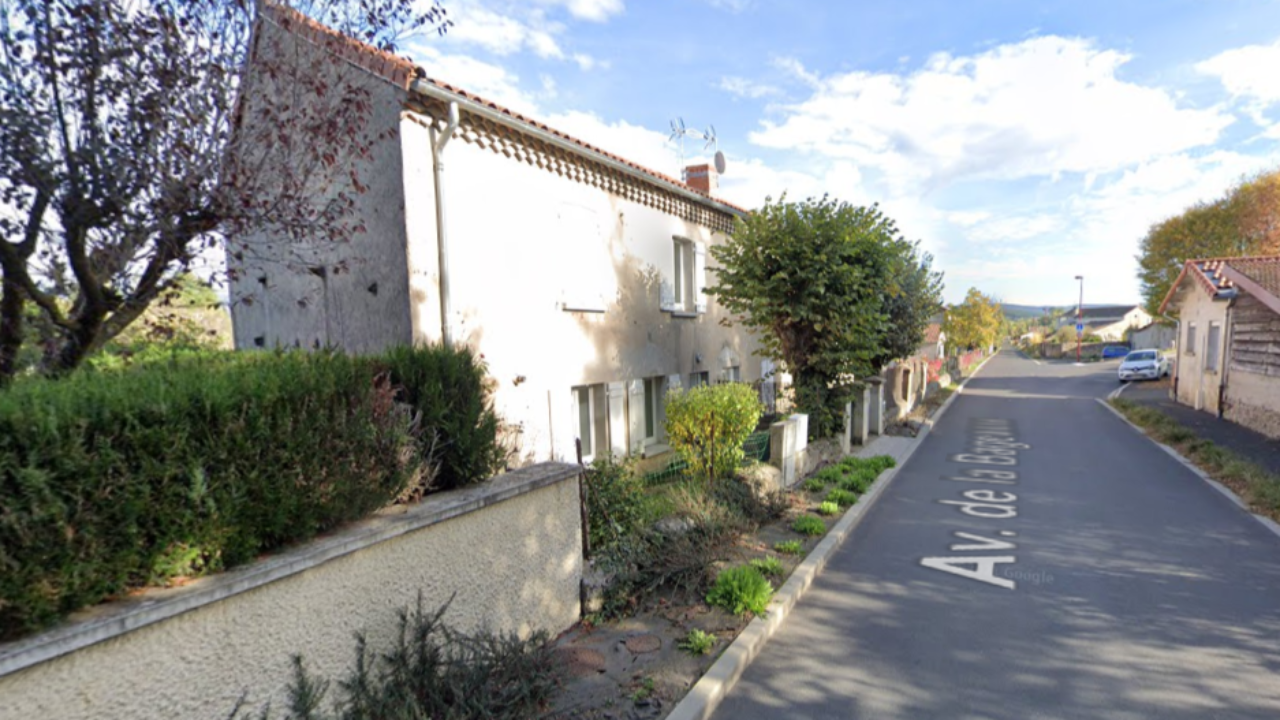 Brioude : une maison prise dans les flammes ce jeudi Brioude : une maison prise dans les flammes ce jeudi
