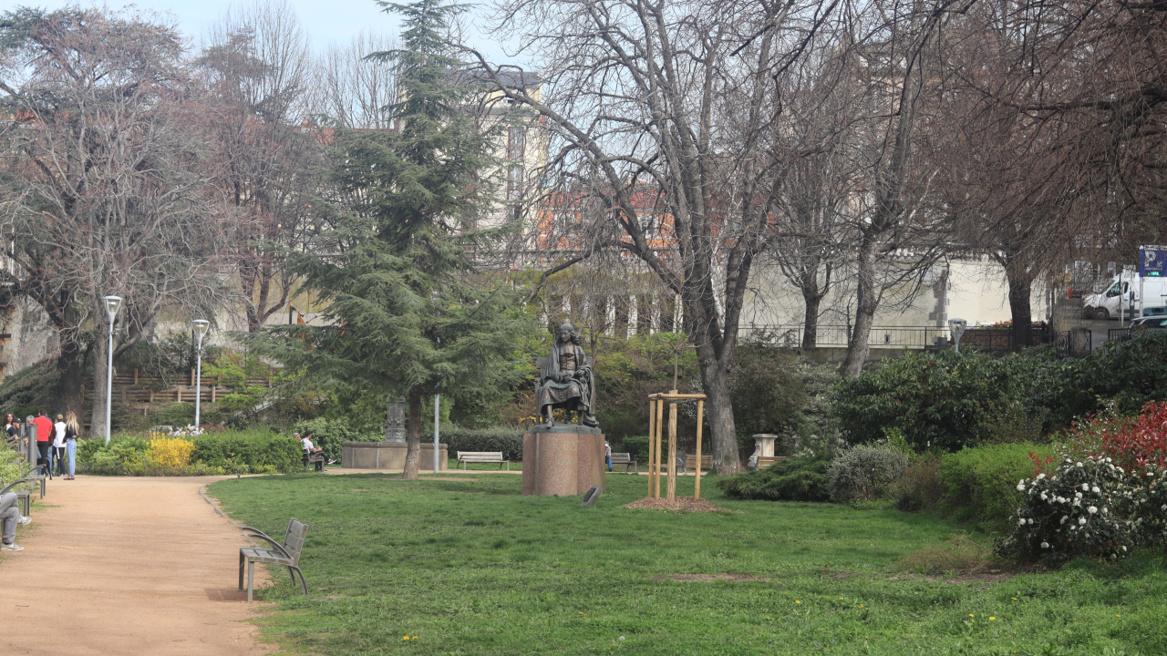 CARTE. Où trouver des points d'eau et les îlots de fraîcheur à Clermont-Ferrand ? CARTE. Où trouver des points d'eau et les îlots de fraîcheur à Clermont-Ferrand ?
