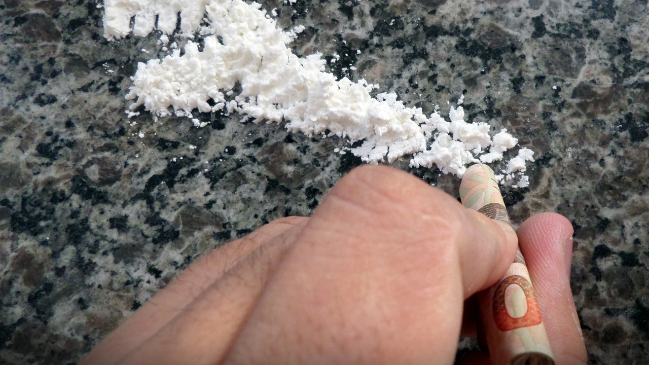 Clermont-Ferrand : quatre interpellations apr&egrave;s la d&eacute;couverte de 6 kg de coca&iuml;ne dans une voiture