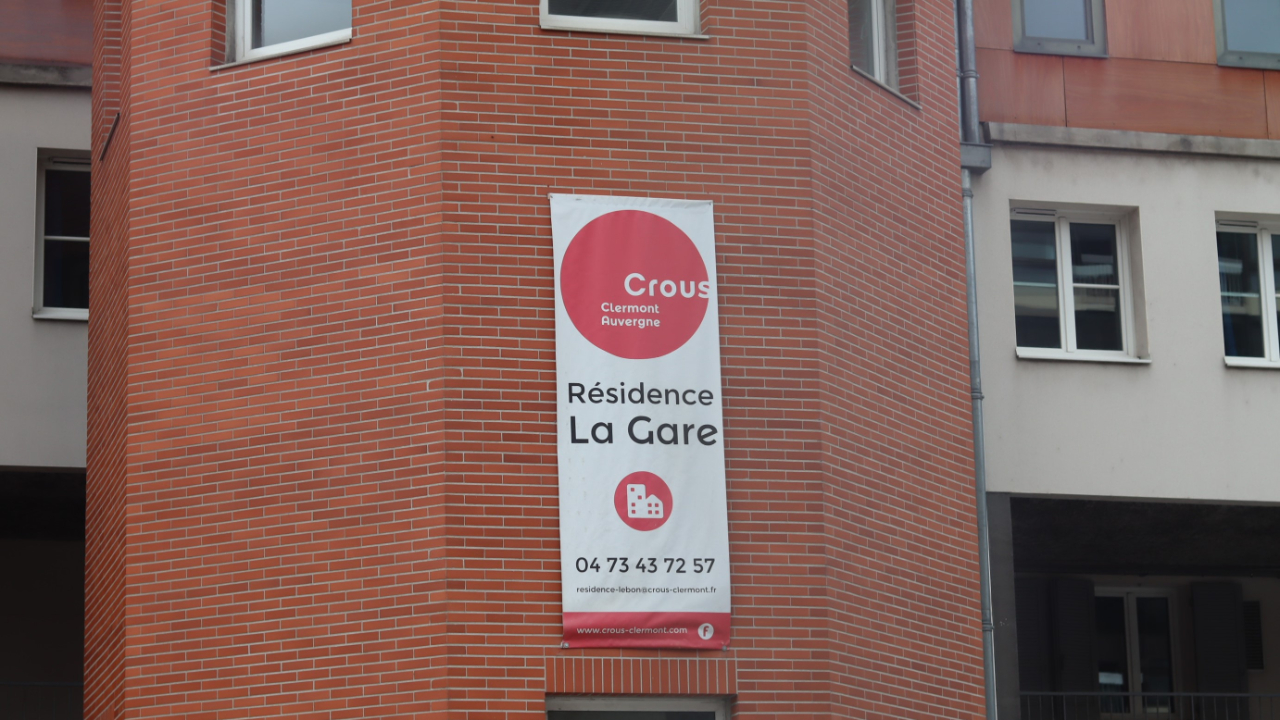 Clermont-Ferrand : un étudiant de 23 ans mis en examen pour viol avec séquestration sur une voisine de résidence Clermont-Ferrand : un étudiant de 23 ans mis en examen pour viol avec séquestration sur une voisine de résidence