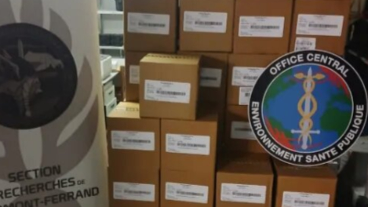 Clermont-Ferrand : un réseau de trafic de médicaments démantelé, des armes saisies Clermont-Ferrand : un réseau de trafic de médicaments démantelé, des armes saisies