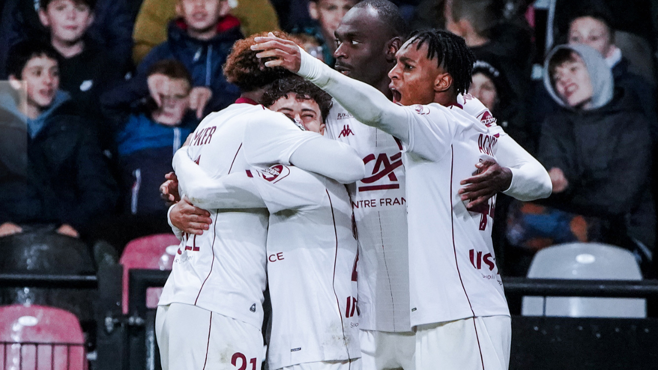 Ligue 2 : le Clermont Foot retrouve des couleurs à Guingamp Ligue 2 : le Clermont Foot retrouve des couleurs à Guingamp