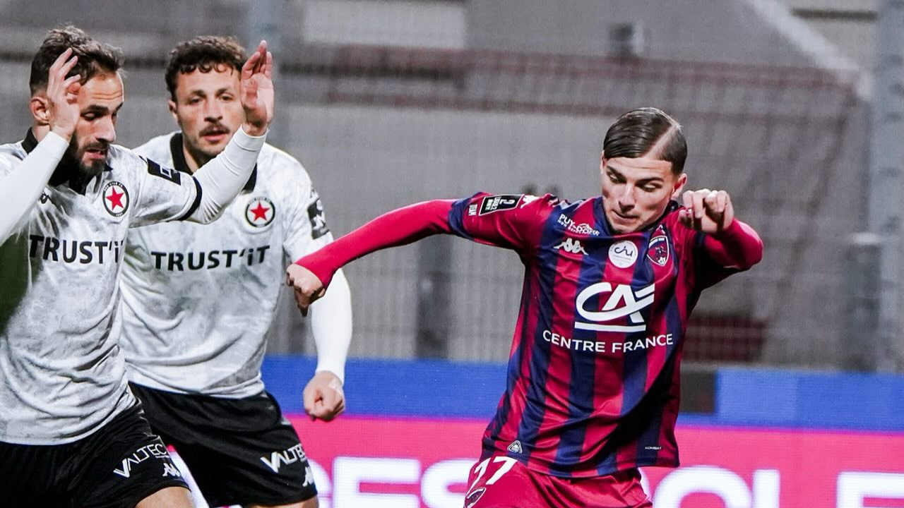 Clermont s’enfonce, nouveau revers à domicile face au Red Star Clermont s’enfonce, nouveau revers à domicile face au Red Star