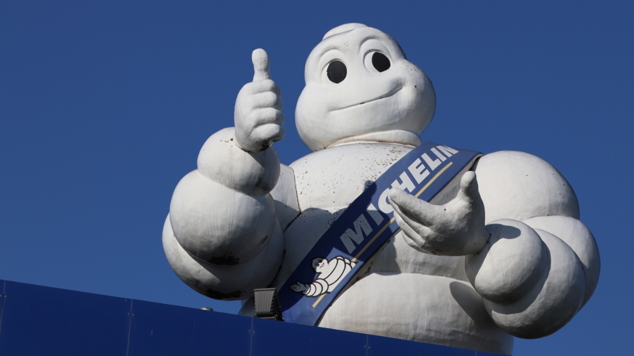 Comment Michelin a-t-elle utilisé les aides de l'État tout en fermant des usines ? Comment Michelin a-t-elle utilisé les aides de l'État tout en fermant des usines ?