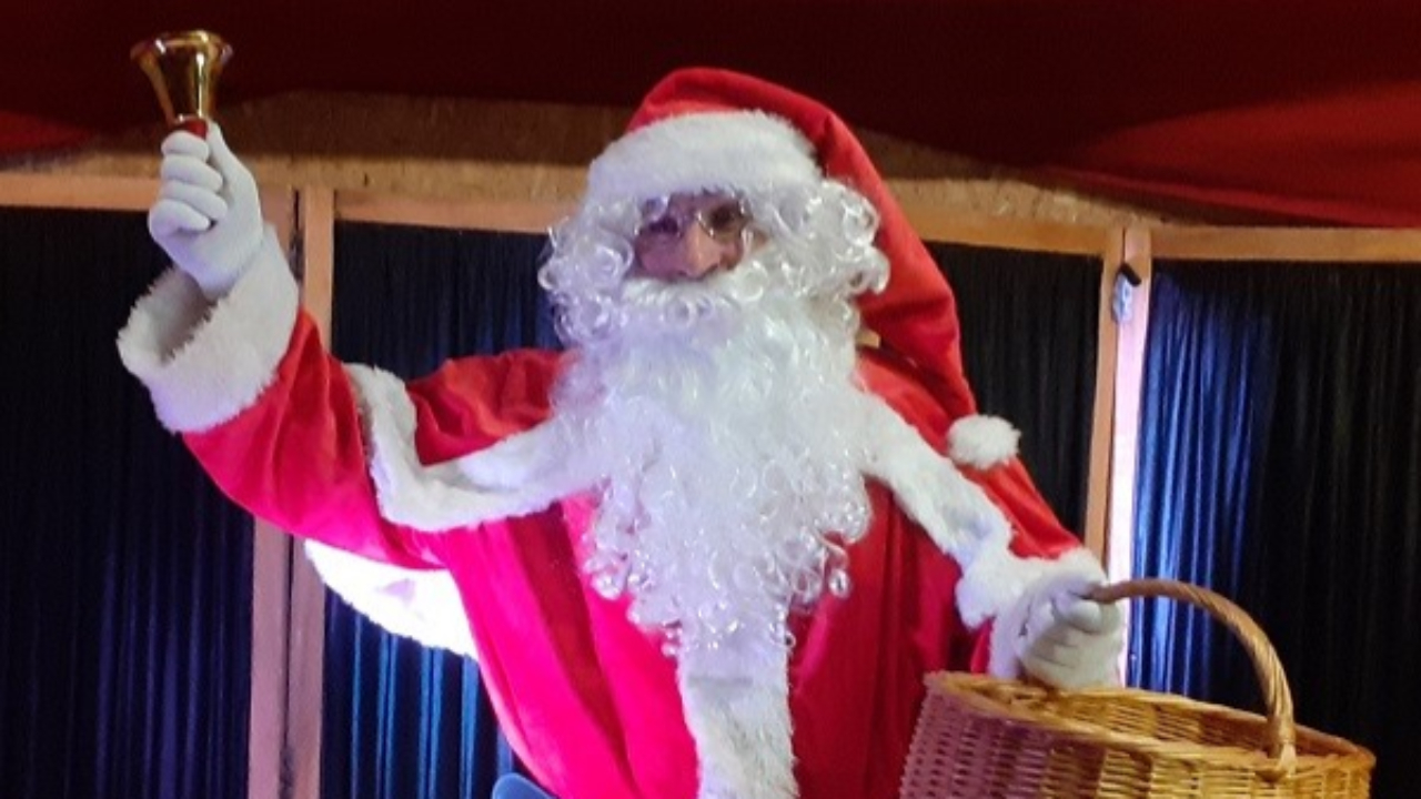 "Des paillettes dans les yeux des enfants" : les doublures du Père Noël entretiennent la magie "Des paillettes dans les yeux des enfants" : les doublures du Père Noël entretiennent la magie