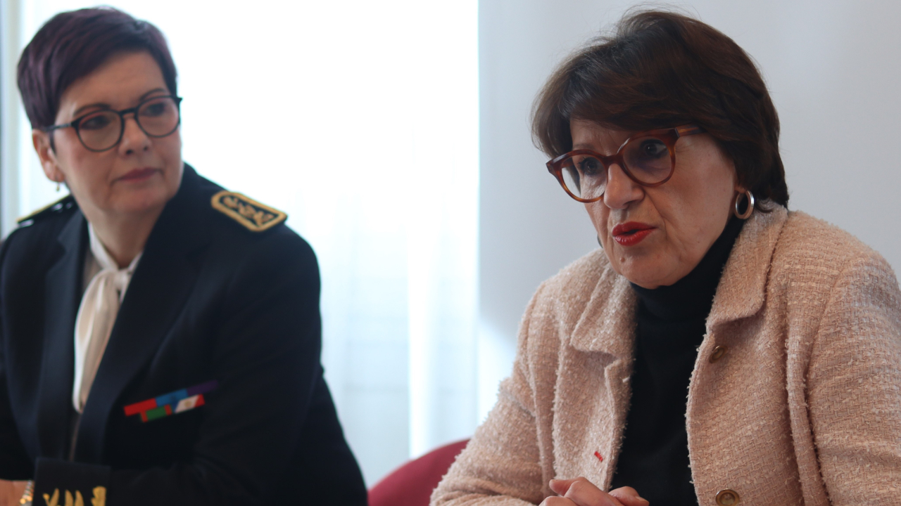 En visite dans le Puy-de-D&ocirc;me, la ministre de l'Agriculture annonce 200 millions d'aide aux &eacute;leveurs