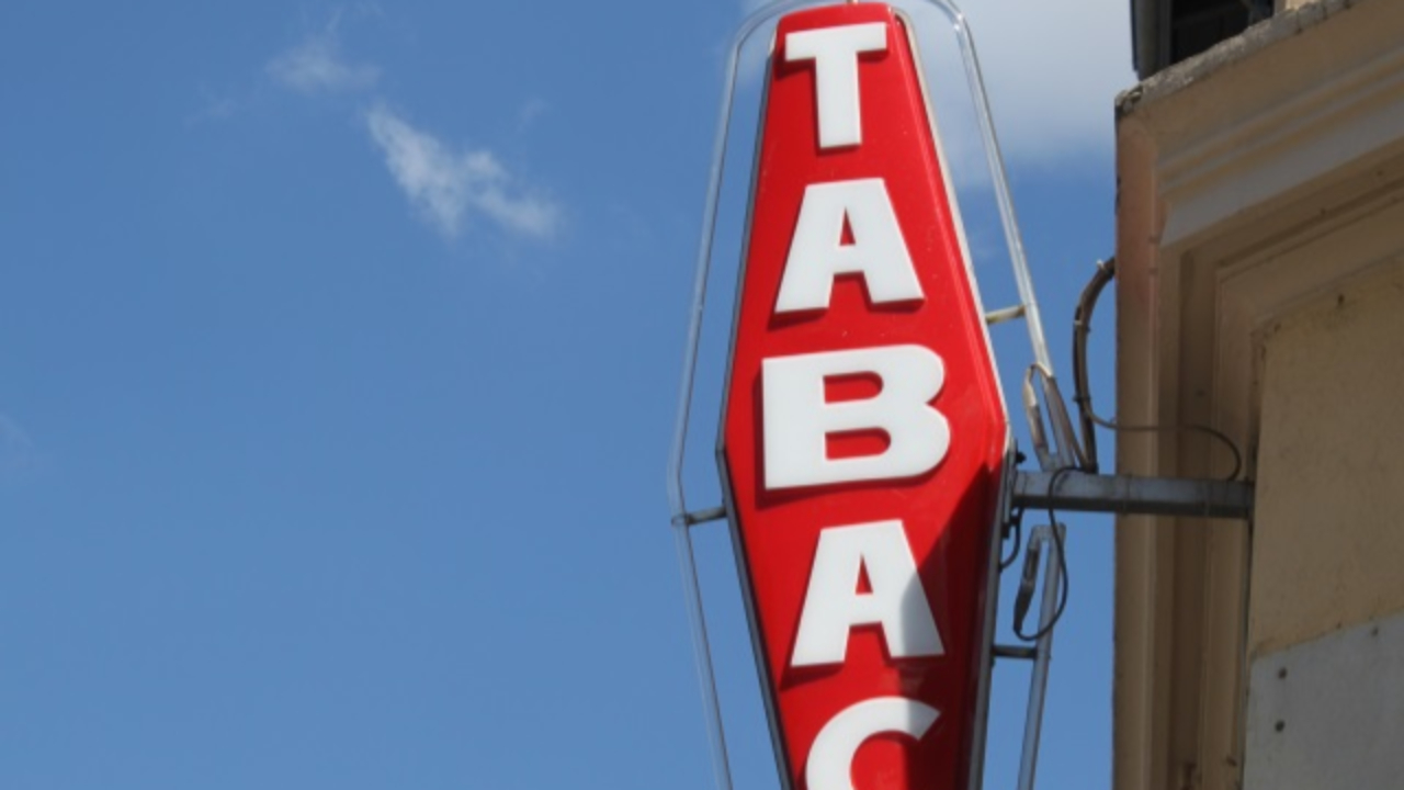 Fermeture administrative d&rsquo;un tabac &agrave; Clermont-Ferrand pour vente ill&eacute;gale de tabac et de cigarettes &eacute;lectroniques