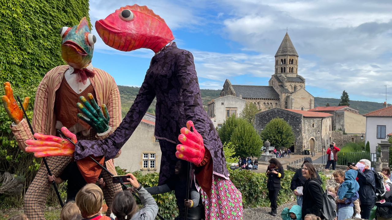 Festival Jours de Lumière : dans ce village Auvergnat, le feu artistique va brûler de mille couleurs ce week-end