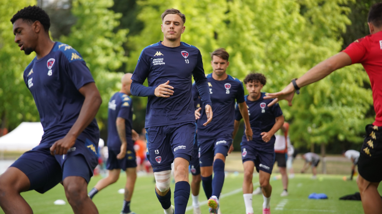 Football : le match amical entre le Clermont Foot 63 et l’AJ Auxerre change de stade
