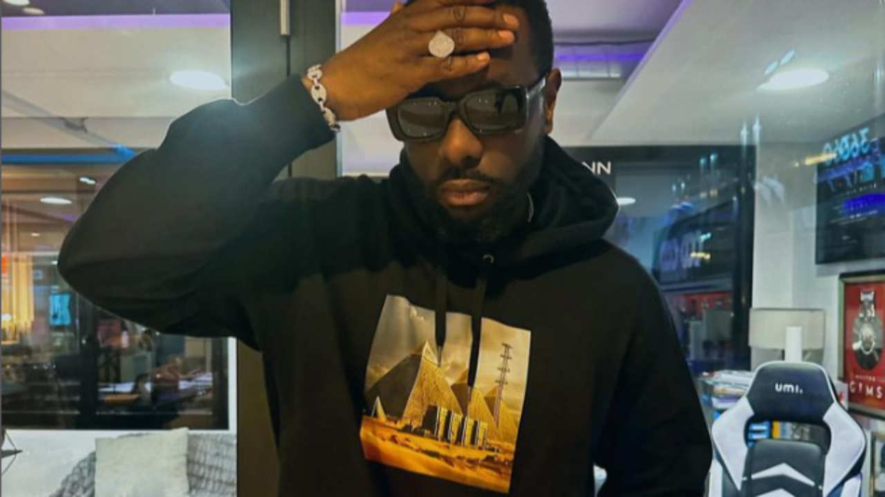 Gims : L'électricité dans les pyramides, un très beau coup marketing ? Gims : L'électricité dans les pyramides, un très beau coup marketing ?