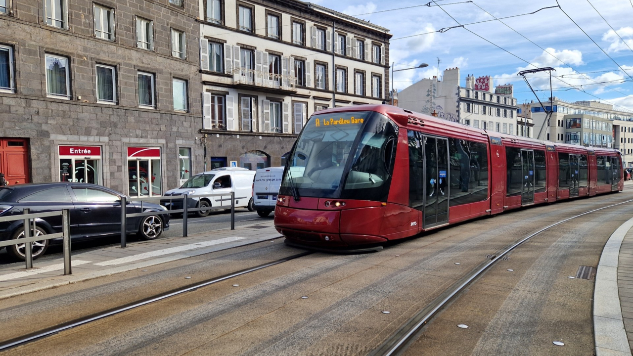 Gr&egrave;ve &agrave; la T2C : 14 lignes de tram et de bus &agrave; l'arr&ecirc;t ce mercredi