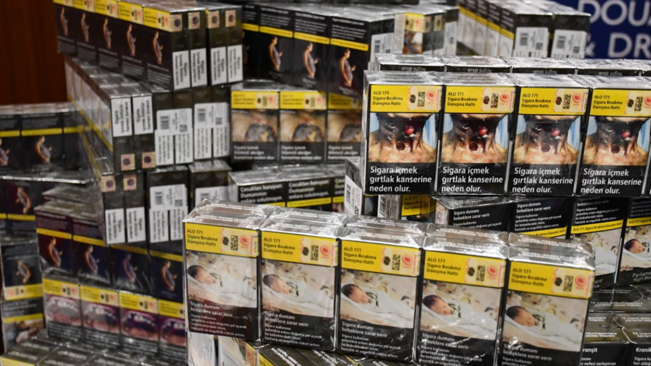 Il transportait 14 cartouches de cigarettes dans sa voiture, un Clermontois condamné à une grosse amende Il transportait 14 cartouches de cigarettes dans sa voiture, un Clermontois condamné à une grosse amende