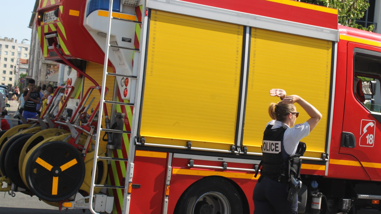 Incendie ma&icirc;tris&eacute; dans un entrep&ocirc;t de SN Auvergne A&eacute;ronautique &agrave; l&rsquo;a&eacute;roport d&rsquo;Aulnat