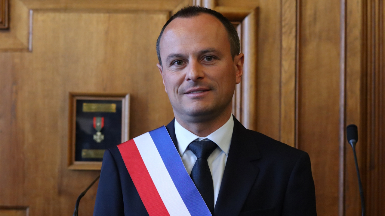 Julien Bony officiellement &eacute;lu maire de Clermont-Ferrand ce vendredi