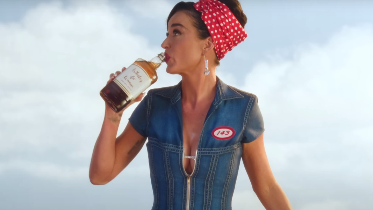 Katy Perry répond aux critiques Katy Perry répond aux critiques