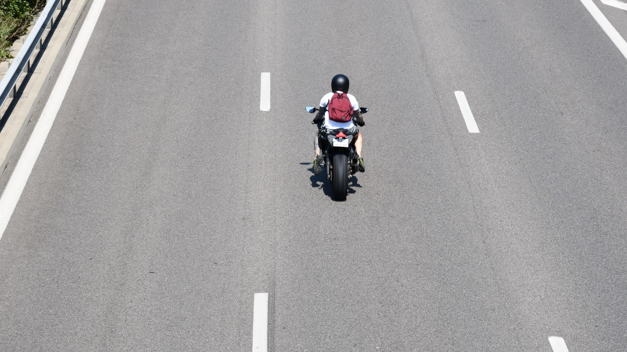 La Bourboule : un motard de 43 ans grièvement blessé dans une sortie de route La Bourboule : un motard de 43 ans grièvement blessé dans une sortie de route
