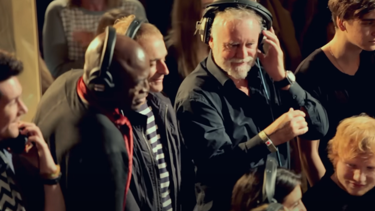 Le groupe caritatif Band Aid est de retour avec Bono, Harry Styles, ou encore Ed Sheeran ! Le groupe caritatif Band Aid est de retour avec Bono, Harry Styles, ou encore Ed Sheeran !