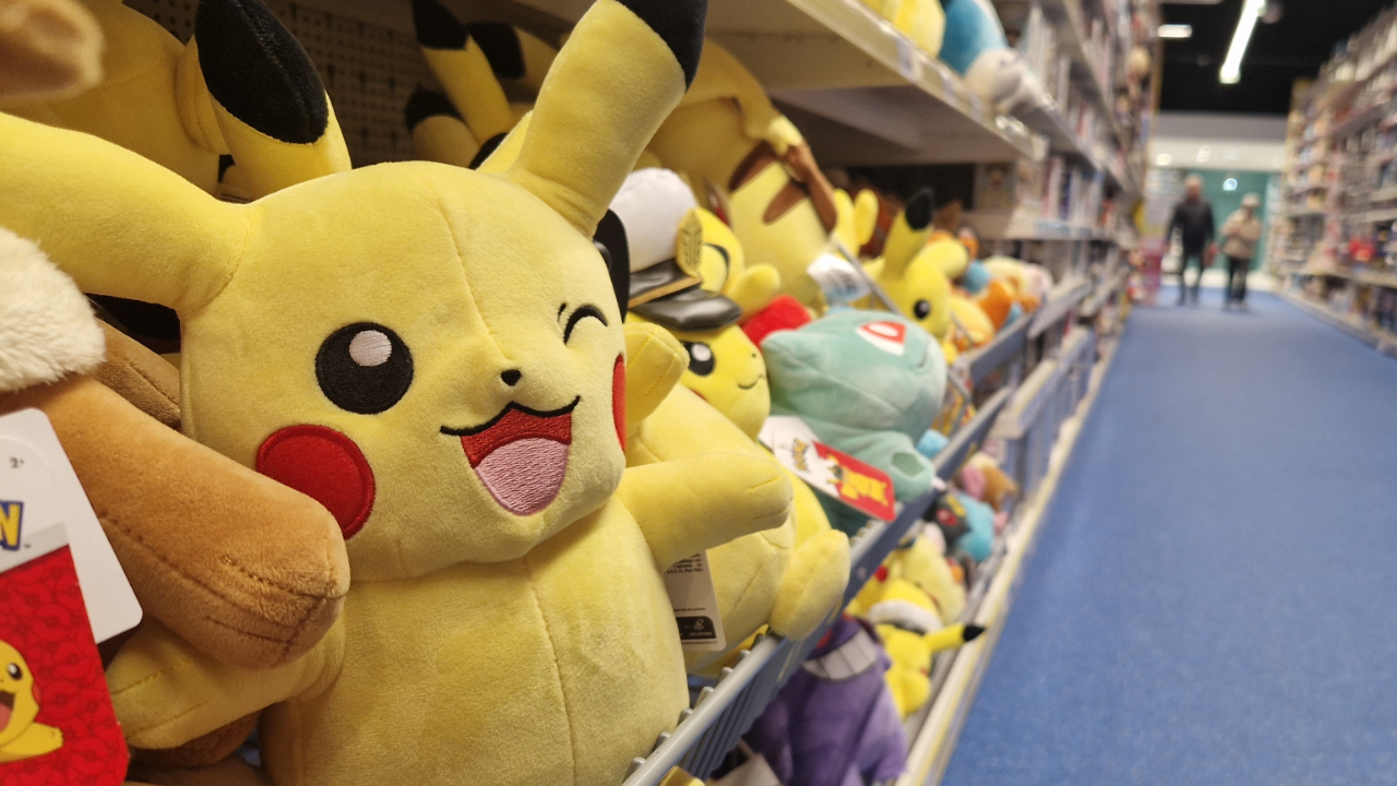 Lego, Pokémon, Stitch... À l'approche de Noël, la course aux jouets est lancée à Clermont-Ferrand