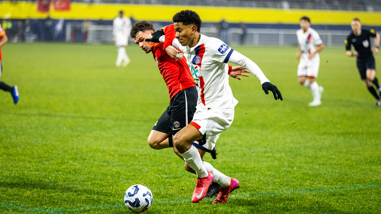 Malgré la défaite face au PSG, le coach du FC Espaly est "très fier" de ses joueurs