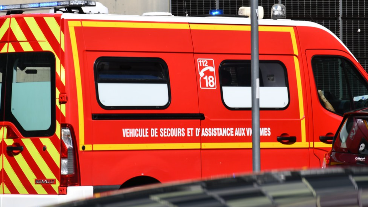 Manifestant bless&eacute; &agrave; Clermont-Ferrand : une enqu&ecirc;te ouverte, aucune main arrach&eacute;e selon les secouristes