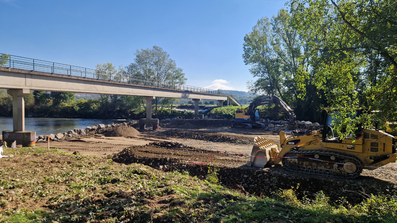 Pourquoi cette passerelle de Cournon d'Auvergne va être entièrement fermée et refaite en 2026 ?