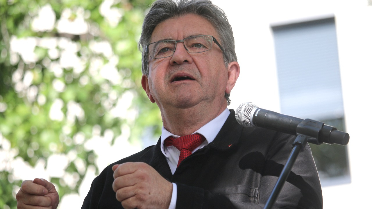 Présidentielle : Mélenchon à Clermont-Ferrand ce dimanche pour son premier grand meeting Présidentielle : Mélenchon à Clermont-Ferrand ce dimanche pour son premier grand meeting