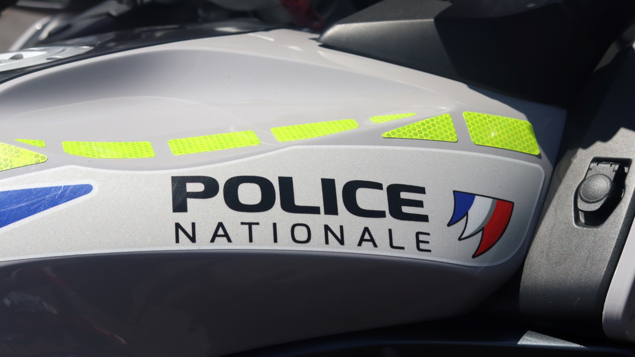 Puy-de-Dôme : le petit-fils tombe nez à nez avec un intrus dans la maison de ses grands-parents à Cébazat Puy-de-Dôme : le petit-fils tombe nez à nez avec un intrus dans la maison de ses grands-parents à Cébazat