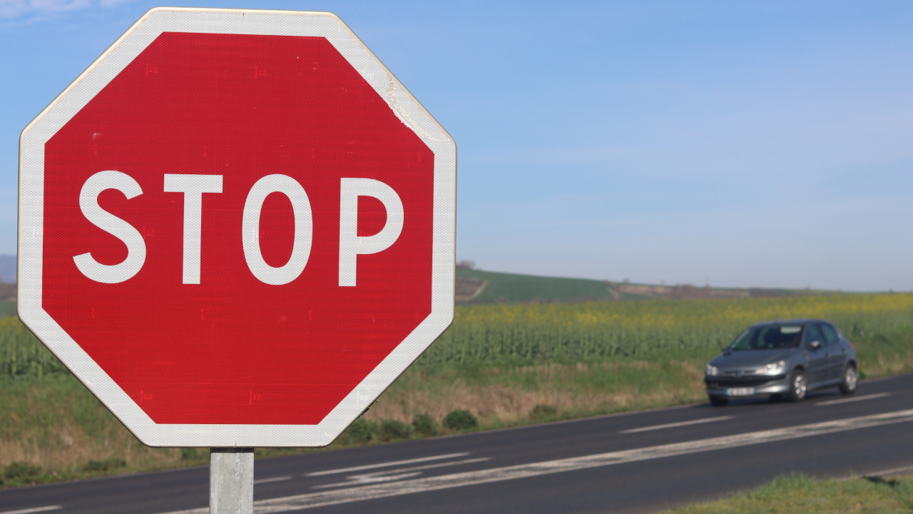 Puy-de-Dôme : un accident de la route fait un mort et une blessée grave à Pessat-Villeneuve Puy-de-Dôme : un accident de la route fait un mort et une blessée grave à Pessat-Villeneuve