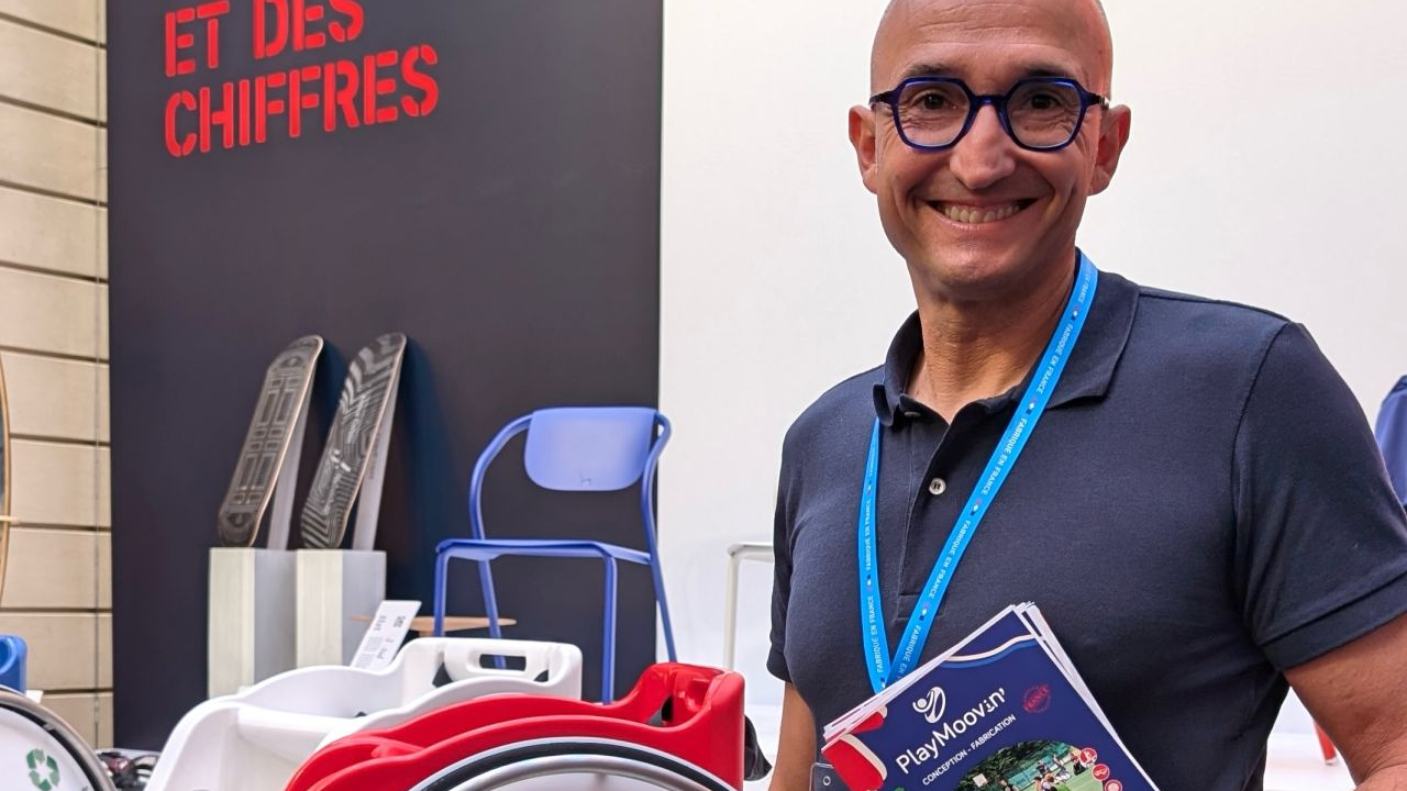 Quand Emmanuel Macron prête son compte LinkedIn à une entreprise du Puy-de-Dôme Quand Emmanuel Macron prête son compte LinkedIn à une entreprise du Puy-de-Dôme