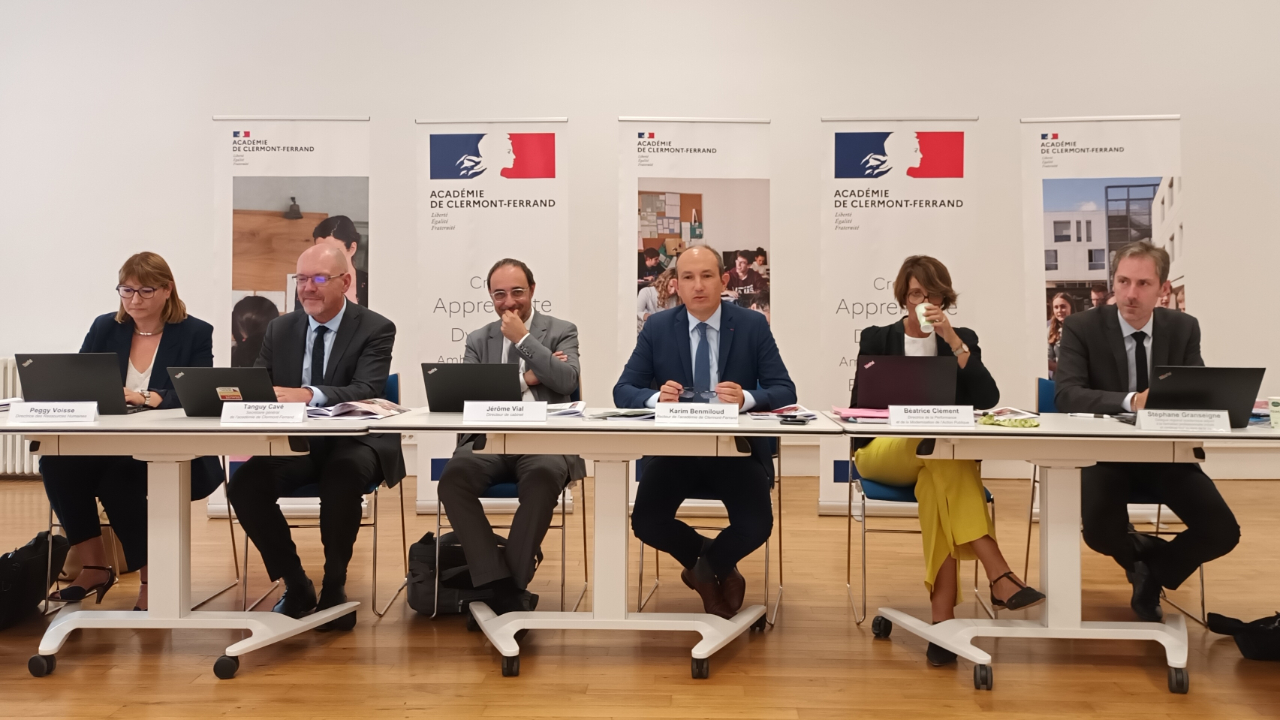 Rentrée scolaire : les rémunérations des professeurs revalorisées ! Rentrée scolaire : les rémunérations des professeurs revalorisées !