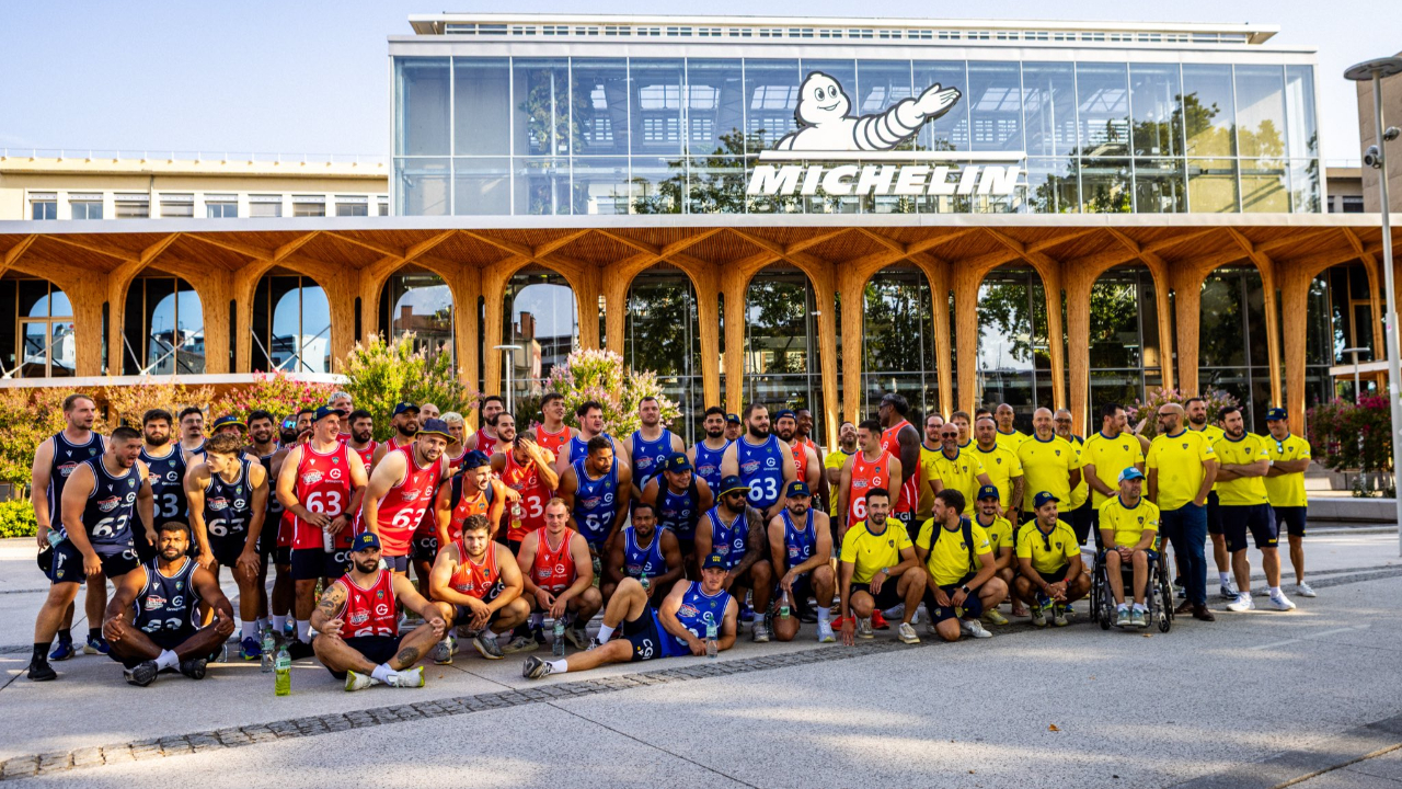 Rugby : les joueurs de l’ASM Clermont en pleine cohésion lors de la troisième édition des Défis Vulcains