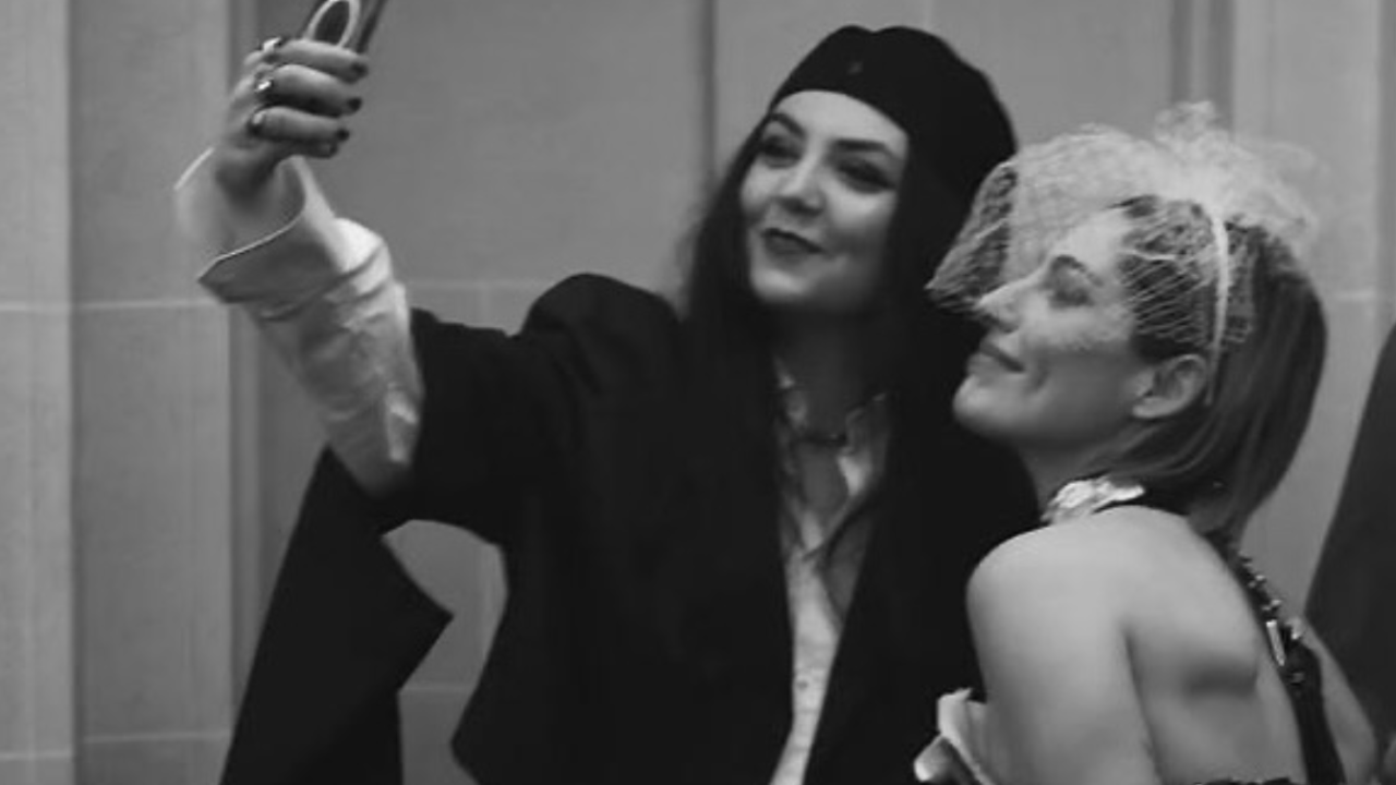 Surprise : Superbus revient en force avec Hoshi et Indochine ! Surprise : Superbus revient en force avec Hoshi et Indochine !