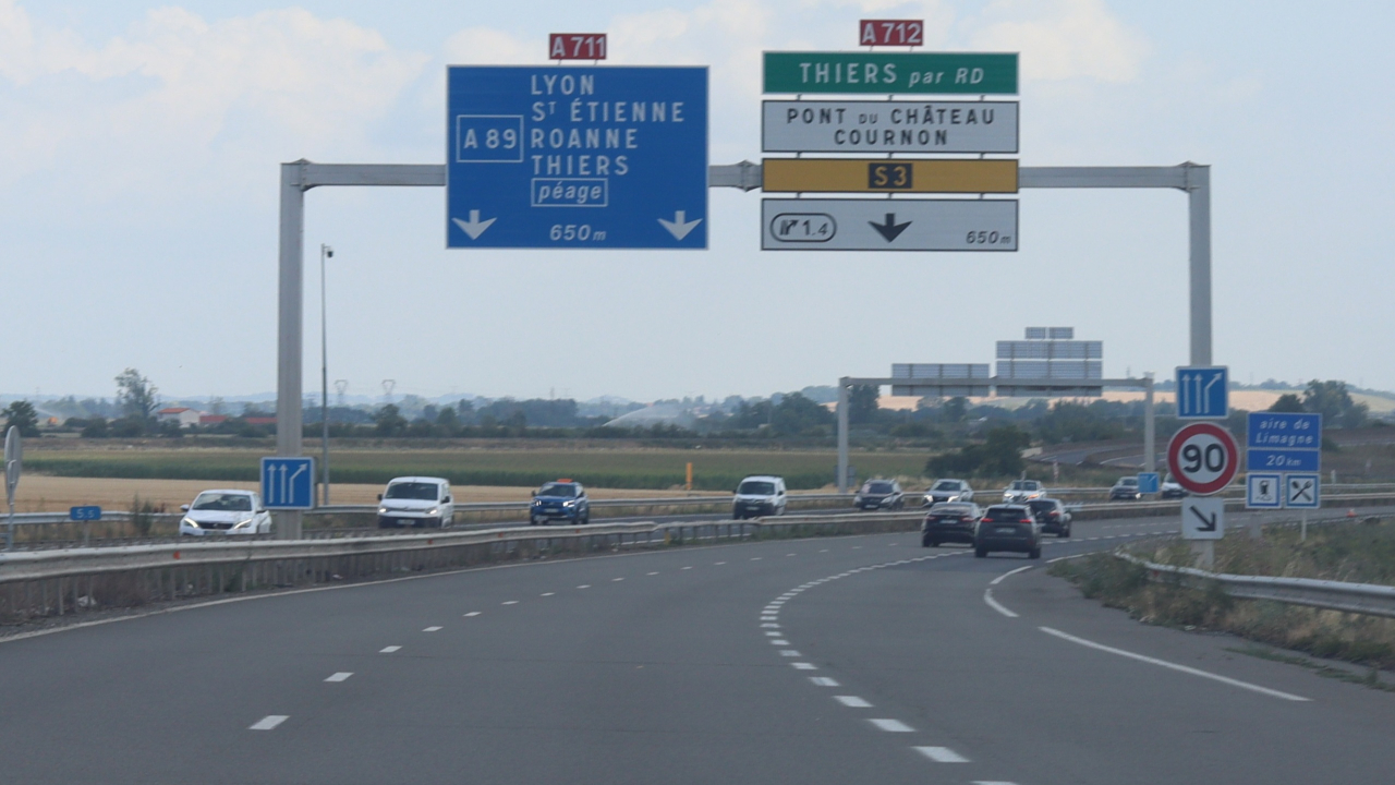 Travaux sur l'A711 : l'autoroute fermée depuis Clermont-Ferrand vers Lempdes et Pont-du-Château Travaux sur l'A711 : l'autoroute fermée depuis Clermont-Ferrand vers Lempdes et Pont-du-Château