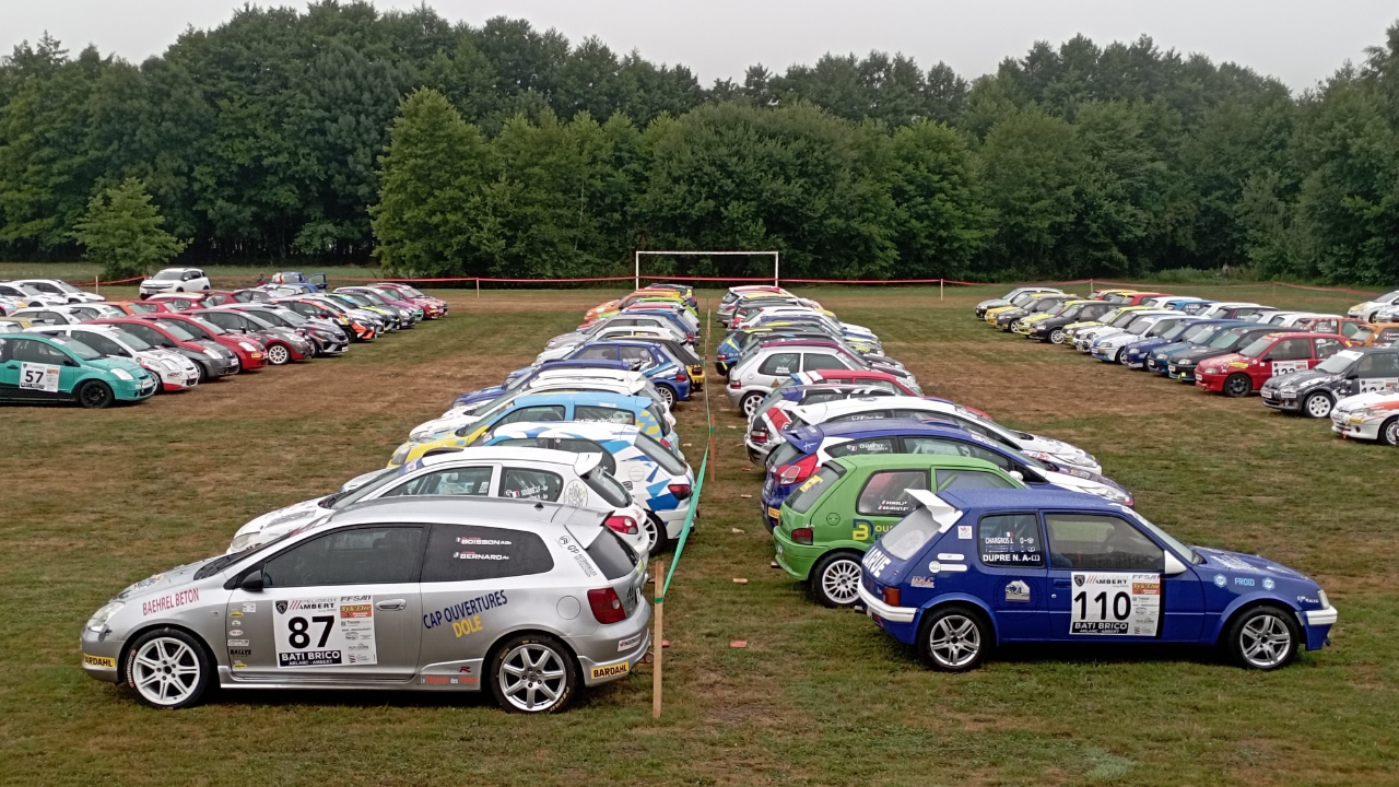 Trois spectateurs tués lors du rallye de la Fourme : les deux pilotes pas encore entendues par les enquêteurs Trois spectateurs tués lors du rallye de la Fourme : les deux pilotes pas encore entendues par les enquêteurs