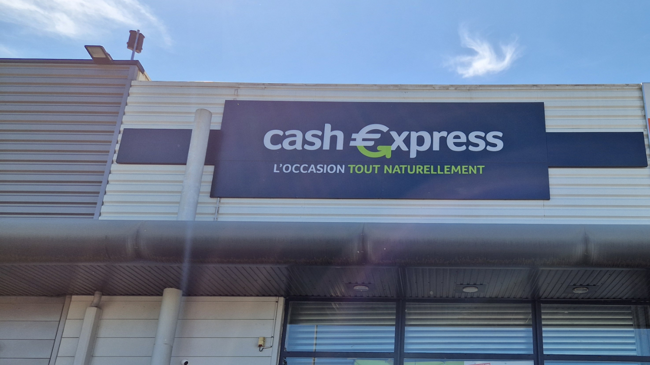 Un nouveau Cash Express revend les produits d'occasion à Lempdes (63) Un nouveau Cash Express revend les produits d'occasion à Lempdes (63)