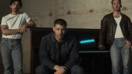 20 ans de musique : les Jonas Brothers marquent le coup avec un nouveau single ! 20 ans de musique : les Jonas Brothers marquent le coup avec un nouveau single !