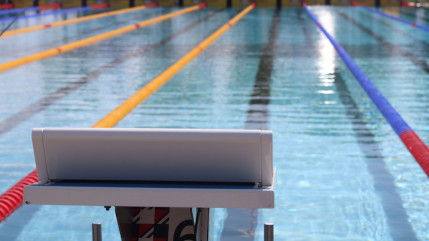A la piscine de Chamalières, le septuagénaire se masturbe dans les douches