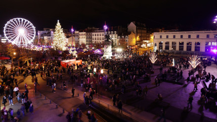 Tram arrêté, parade, illuminations... Clermont-Ferrand fête Noël ce vendredi Tram arrêté, parade, illuminations... Clermont-Ferrand fête Noël ce vendredi